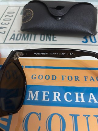 Ray-Ban Wayfarer 2140