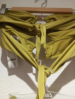 Bikini Etam con detalles metal nuevo con etiqueta
