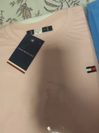Lote 2 Camisetas XXL Tommy Hilfiger y Lacoste