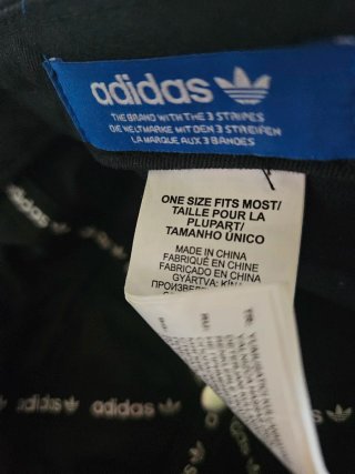 Gorra Adidas Negra