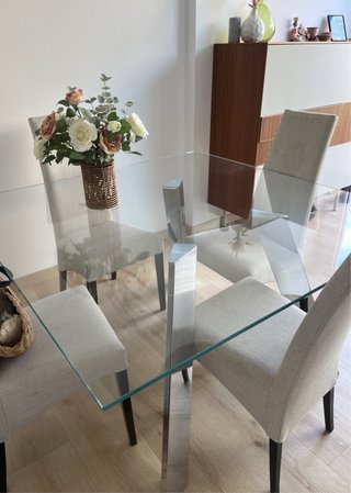 Mesa comedor cristal patas aluminio