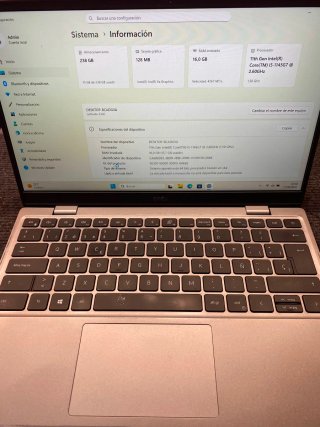 Dell Latitude 3320 Plata