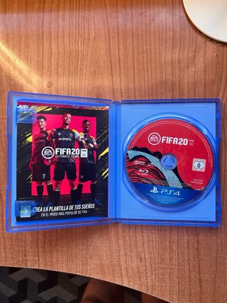 Pack 4 Giochi FIFA PS4: 16, 17, 18, 20