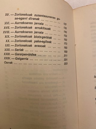 Libro Beti Aurrera! M. M. Zubiaga