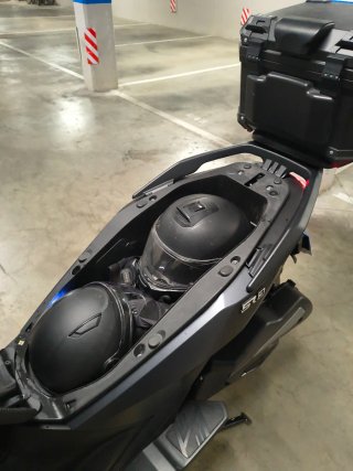 VOGE SR3 244cc Maxi Scooter Negra + extras