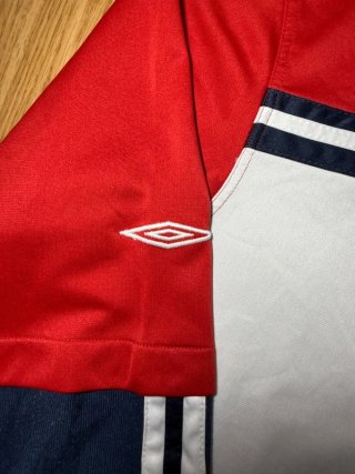 Sudadera Umbro Vintage 90s Y2K Layered talla XL