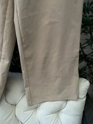 Pantalón ancho beige
