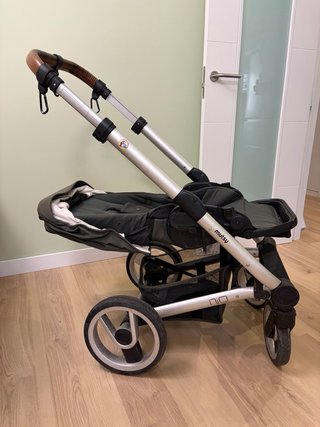 Carro de bebé Mutsy con capazo y silla
