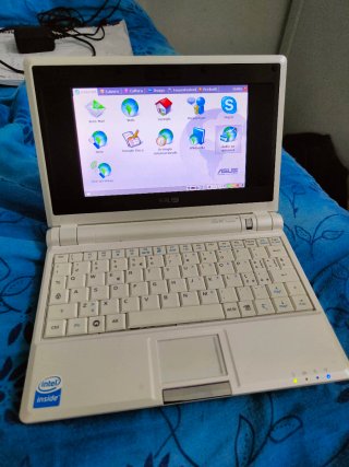 PC Asus bianco