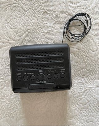 Radio despertador Sunstech RDS5U FM doble alarma