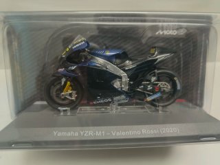 Maqueta Moto Yamaha YZR-M1 Rossi 1:18