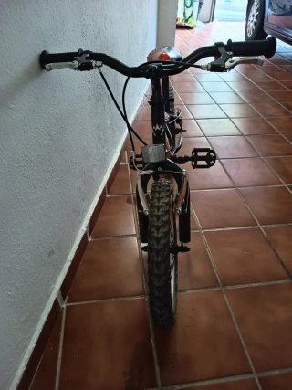 Bicicleta infantil Giant 16 naranja