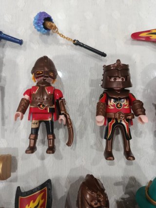 Lote Caballeros Novelmore Playmobil