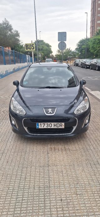 Peugeot 308 2011