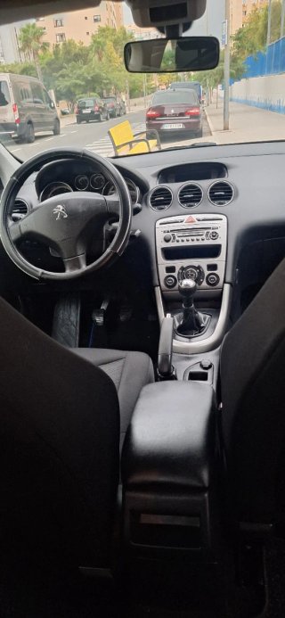 Peugeot 308 2011