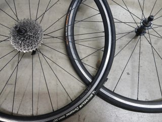 Coppia Ruote Bici Corsa 28 Axis Sport