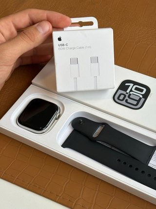 Apple Watch 10 | 100%