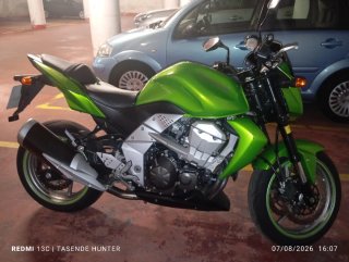 Kawasaki Z750 Verde