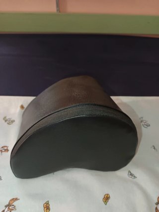 Cuscino rialzo gamba chitarra