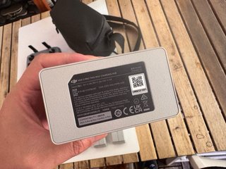 Dron DJI Mini 4 Pro con pantalla