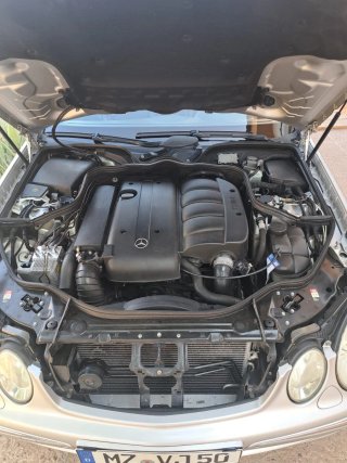 Mercedes-Benz Clase E 2003