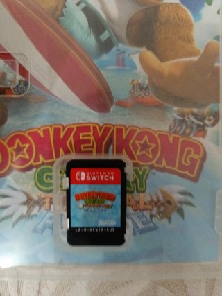 Donkey Kong Country: Tropical Freeze Switch