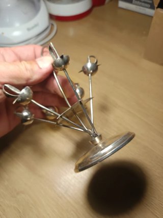 Juego de espadas decorativas