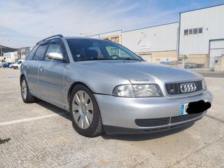 Audi A4 avant