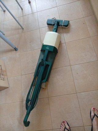 Aspiradora Vorwerk Kobold 121 y Accesorios