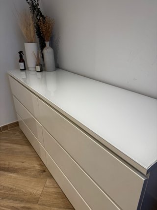 Cómoda Malm Ikea Blanco con cristal templado