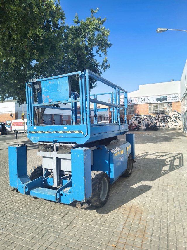 Plataforma Genie GS-3268 RT