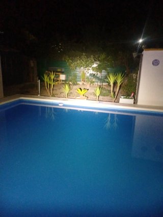 Linterna LED Potente + Accesorios Montaje
