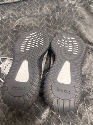 Adidas Yeezy 350 V2 Beluga