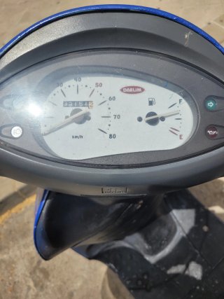 Ciclomotor Daelim Message 50 Azul