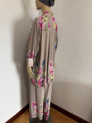 Conjunto floral talla única