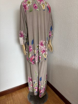 Conjunto floral talla única