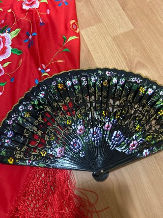 Manton Flamenco Rojo y Abanico