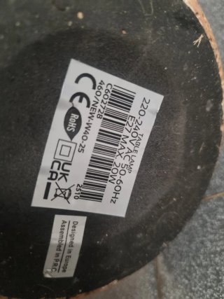 Lámpara de piedra