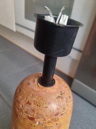 Lámpara de piedra