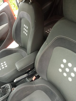 FIAT GrandePunto 2008 único dueño buen estado