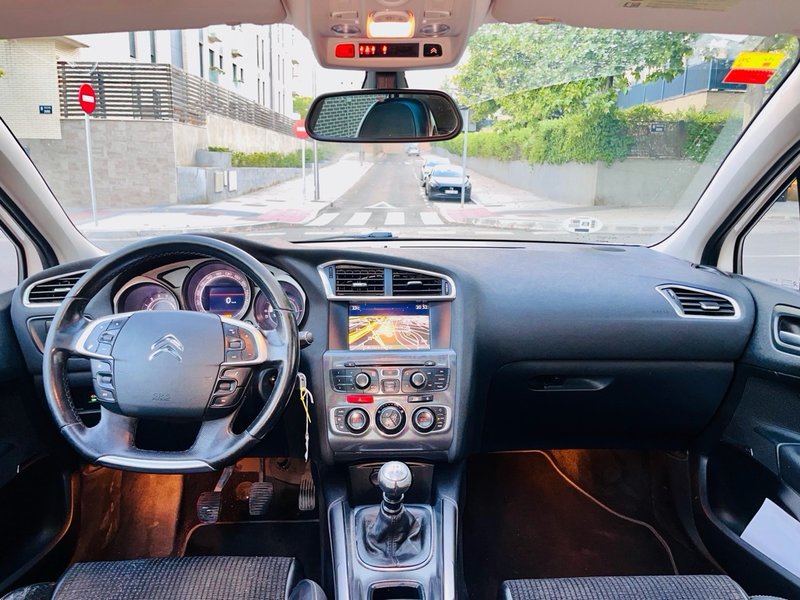 Citroën C4 2.0 HDI Exclusive 2011, foto 5