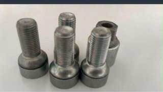TORNILLOS ANTIRROBO VW GOLF TOURAN AUDI SEAT LEON