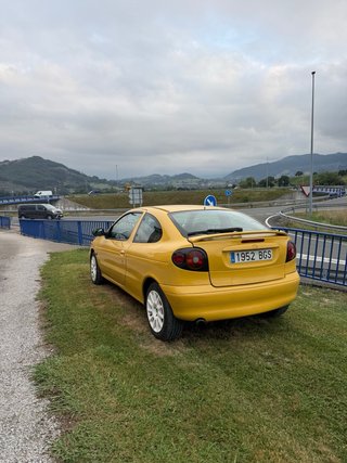 Renault Megane coupe 1999