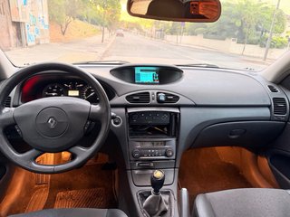 Renault Laguna 2004