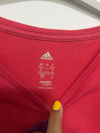 Camiseta Adidas Roja Logo Degradado