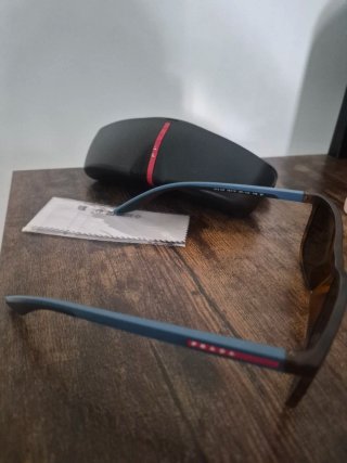 Gafas Prada Linea Rossa Negras