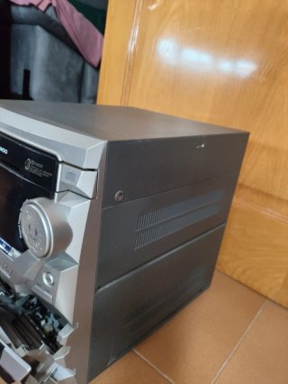 Radio Daewoo CD, Cintas y Aux