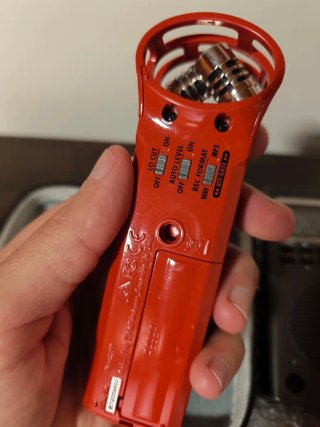 Grabadora Zoom H1 y Radio Ghost box Spirit box