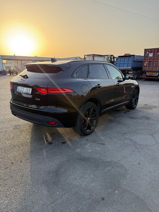 Jaguar  F-Pace 2017