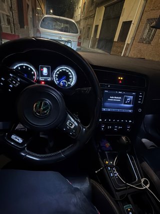 Volkswagen Golf 2014